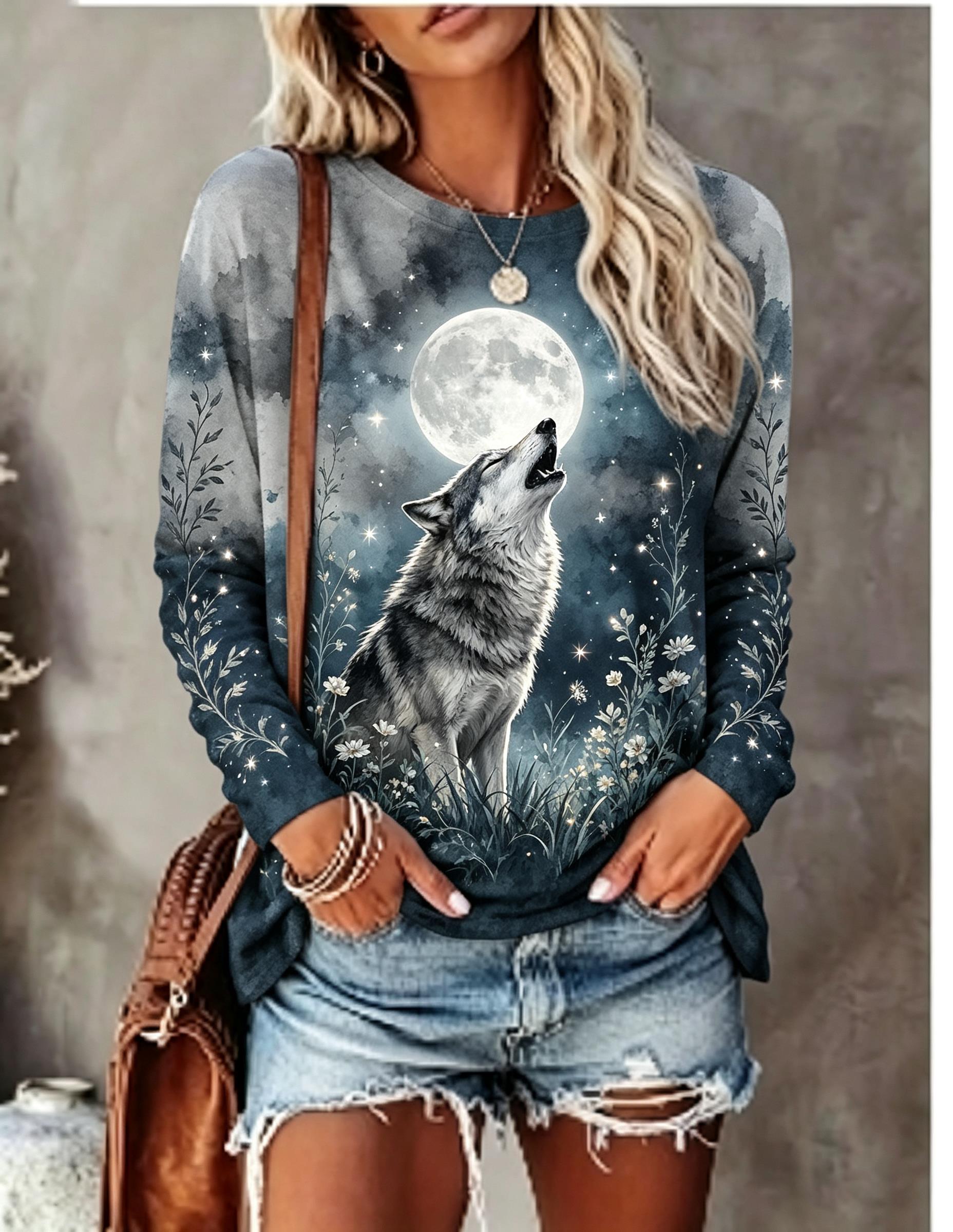 Winter Clothing For Women - Kadın Uzun Kollu Tişört, Havlayan Kurt,